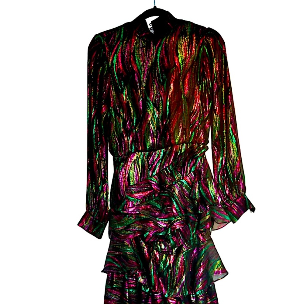 Stunning Saloni Midi Dress